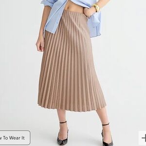 J crew women’s medium pleated slip skirt NWT boulder beige